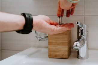 installing a bathroom faucet
